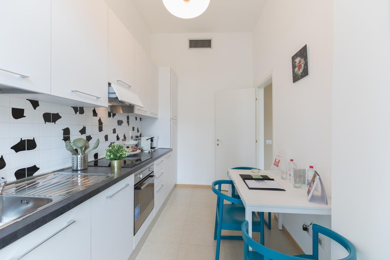 Hemeras Boutique Homes - Design Apartments Near Duomo Cathedral Milano Eksteriør billede